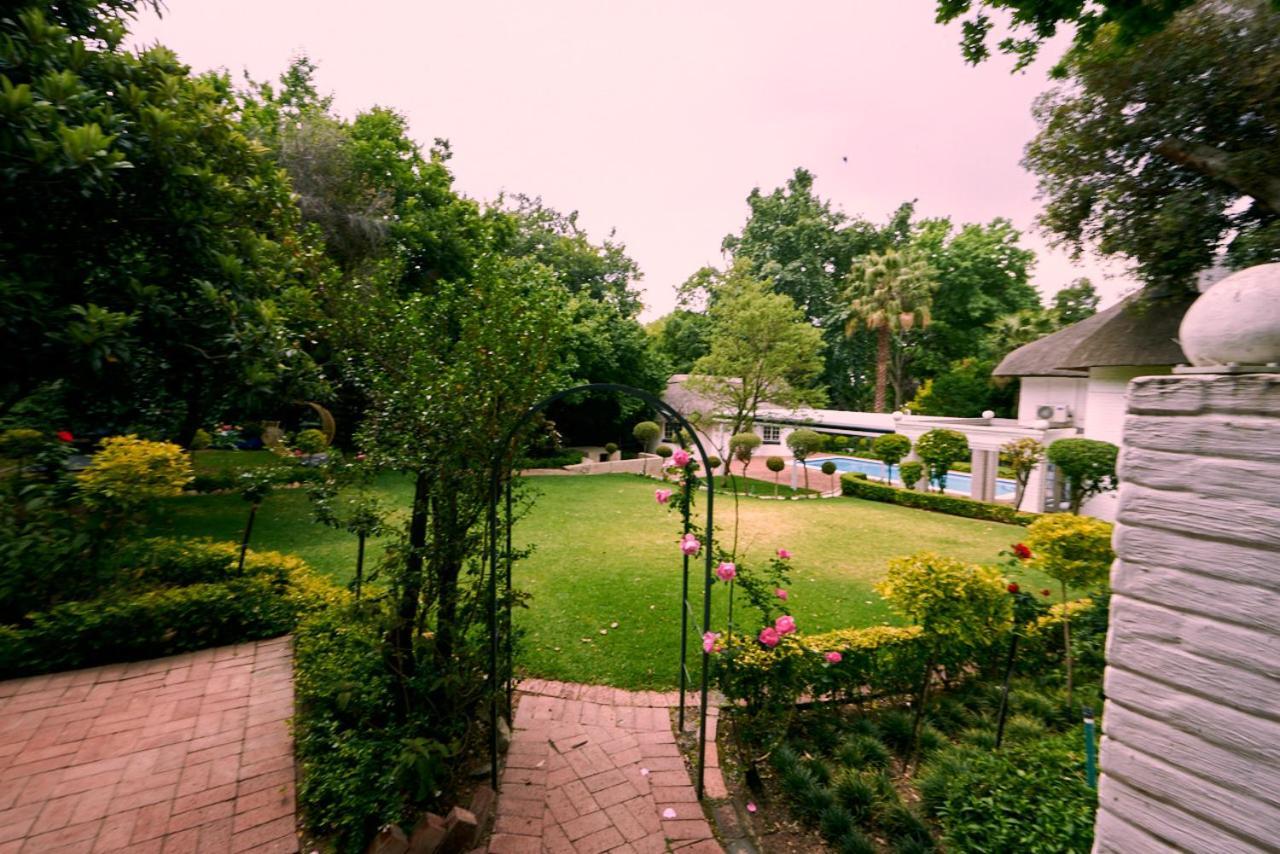 Sandton Country Manor Johannesburg Esterno foto