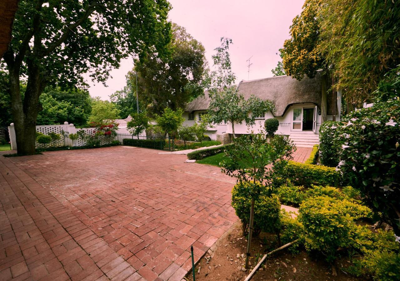 Sandton Country Manor Johannesburg Esterno foto